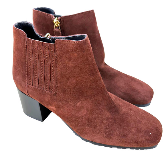 Aquatalia NWOB Ginger Suede Leather Ankle Bootie Block Heel Size Zip Size 9 - Picture 1 of 9